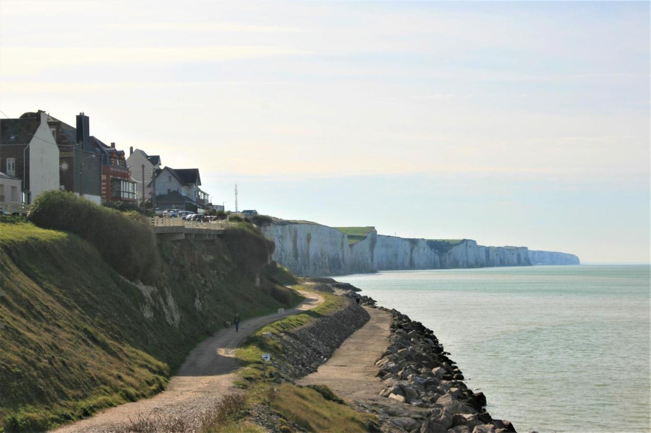 A Cote De La Mer Ault Exterior photo